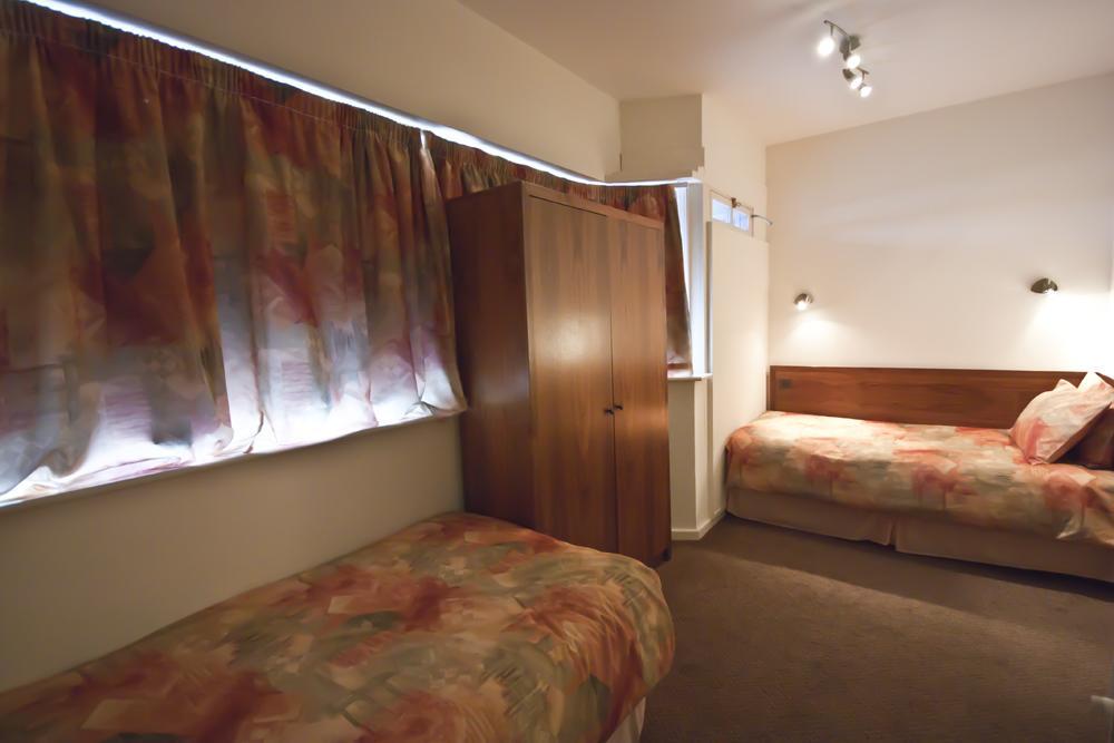 The Robin 2 Hotel Γούλβερχαμπτον Δωμάτιο φωτογραφία
